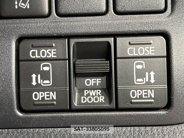 Toyota VOXY 2019-02 6817902-5