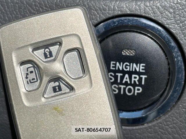Toyota VOXY 2008-07 6817962-6