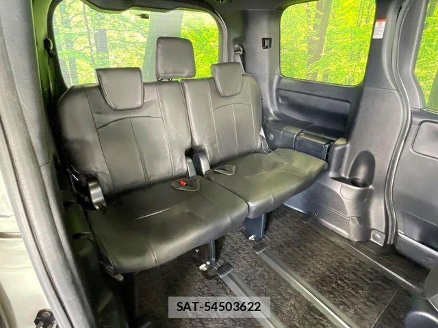 Toyota VOXY 2019-09 6817923-9