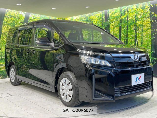 Toyota VOXY 2018-11 6817933-16