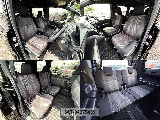 Toyota VOXY 2017-09 6817921-7