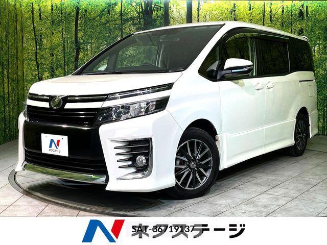 Toyota VOXY 2017-04 6817946-0