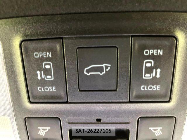 Toyota VOXY 2024-04 6817888-5