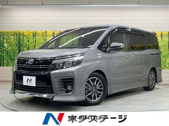 Toyota VOXY 2016-09 6817948-0