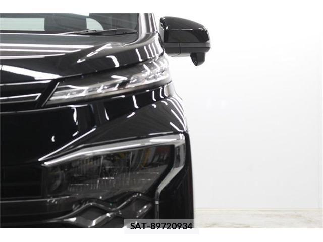 Toyota VOXY 2024-07 6817899-13