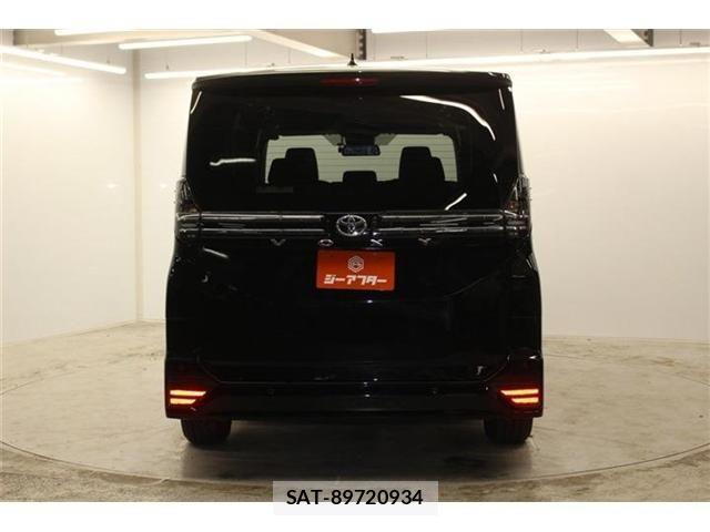 Toyota VOXY 2024-07 6817899-5