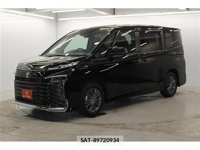 Toyota VOXY 2024-07 6817899-8