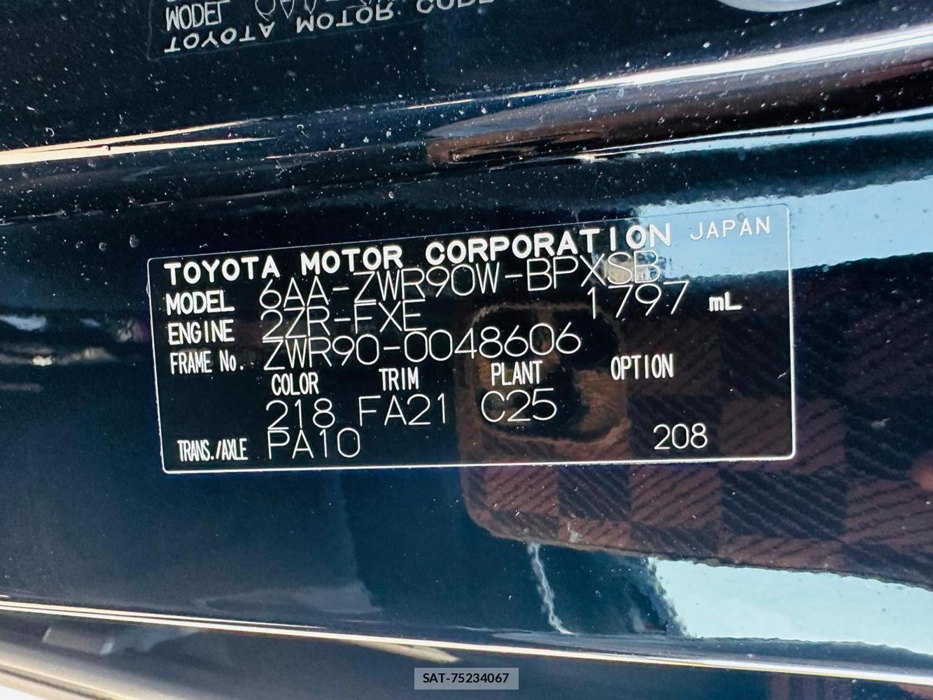 Toyota VOXY 2023 6804172-38