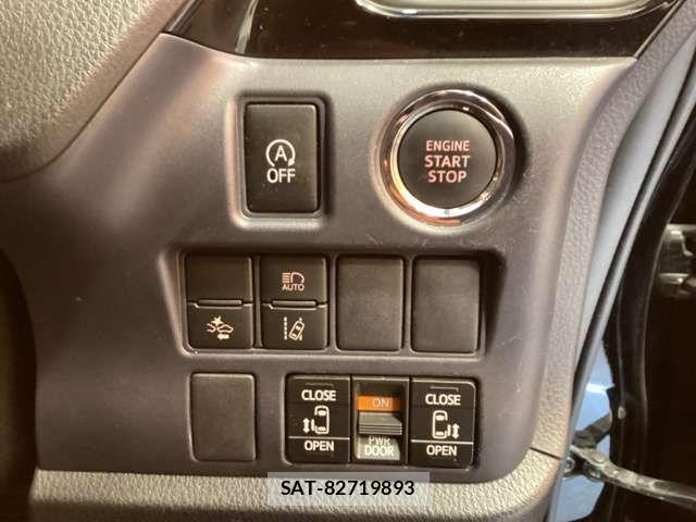 Toyota VOXY 2017-02 6915150-9