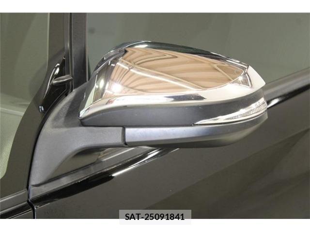 Toyota VOXY 2016-09 6915179-19