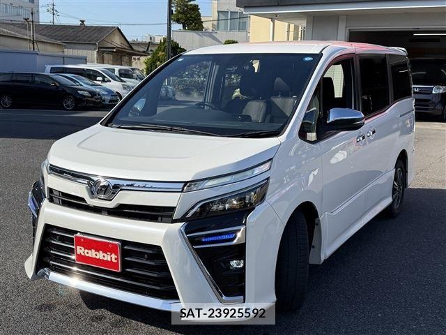 Toyota VOXY 2019-02 6915124-6