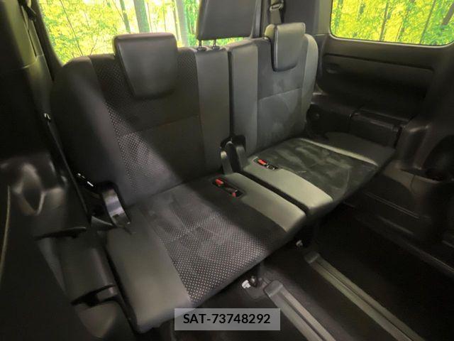 Toyota VOXY 2020-12 6915115-9