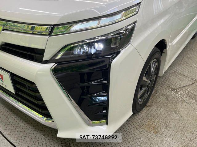 Toyota VOXY 2020-12 6915115-12