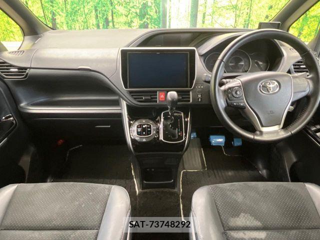 Toyota VOXY 2020-12 6915115-1