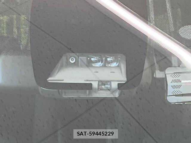 Toyota VOXY 2021-07 6915133-6
