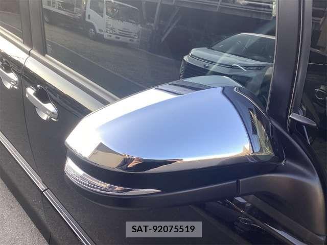 Toyota VOXY 2019-03 6915119-12