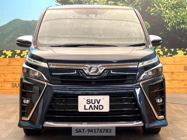 Toyota VOXY 2019-09 6915152-14