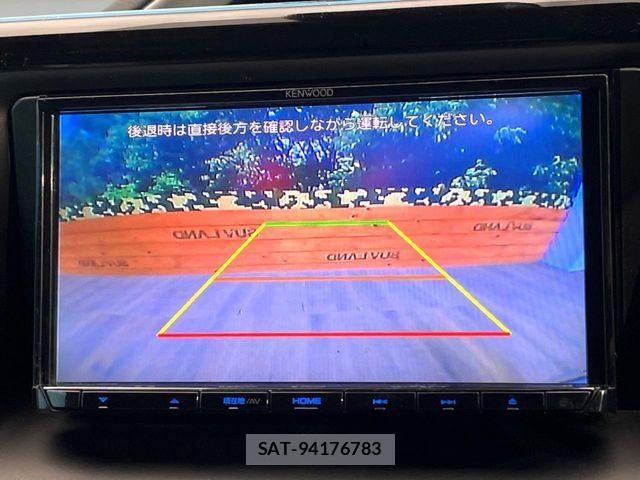 Toyota VOXY 2019-09 6915152-3