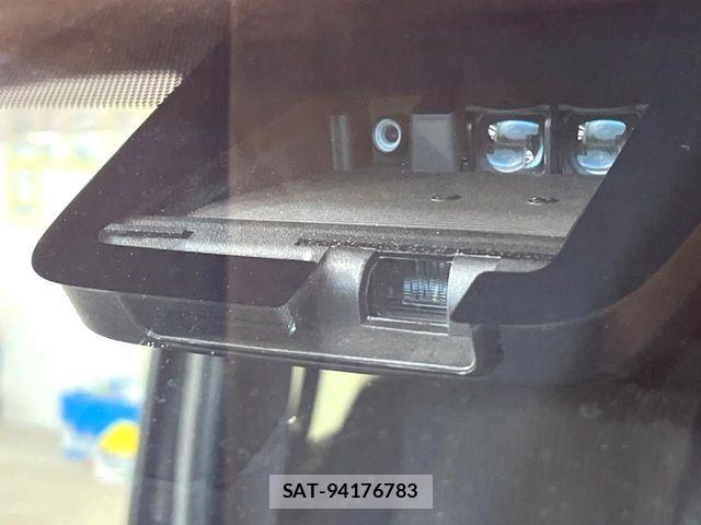 Toyota VOXY 2019-09 6915152-4