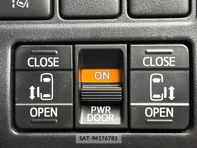Toyota VOXY 2019-09 6915152-6