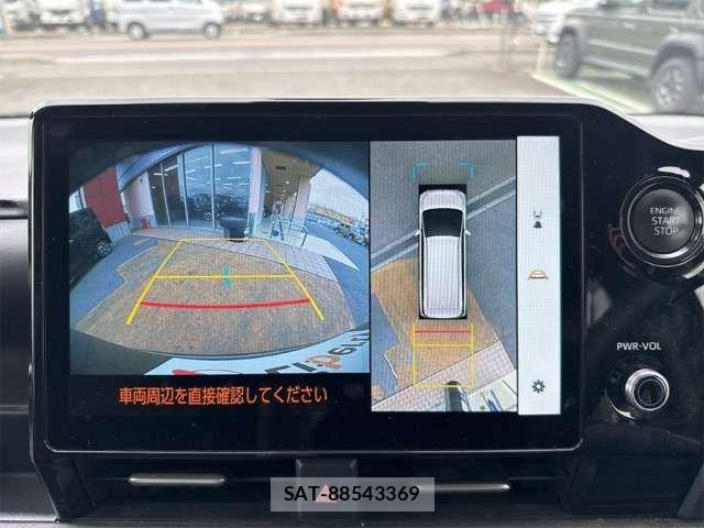 Toyota VOXY 2023-09 6915101-4