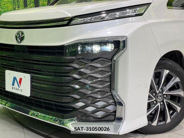 Toyota VOXY 2022-05 6915100-14