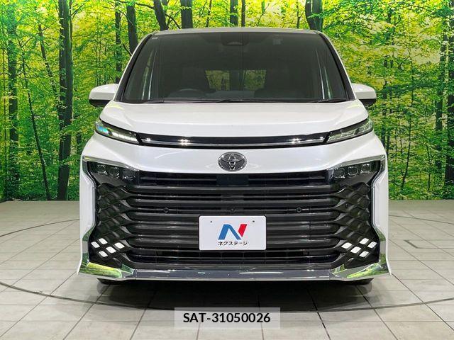 Toyota VOXY 2022-05 6915100-16