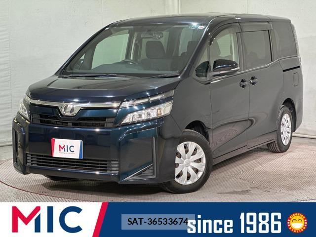 Toyota VOXY 2018-04 6915172-0