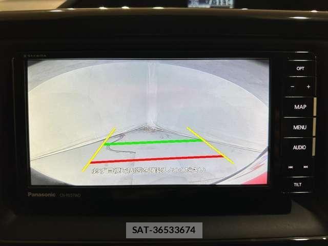 Toyota VOXY 2018-04 6915172-22