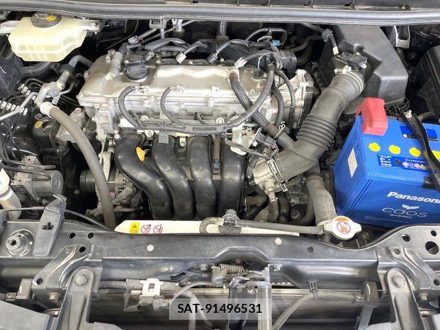 Toyota VOXY 2018-03 6915154-19