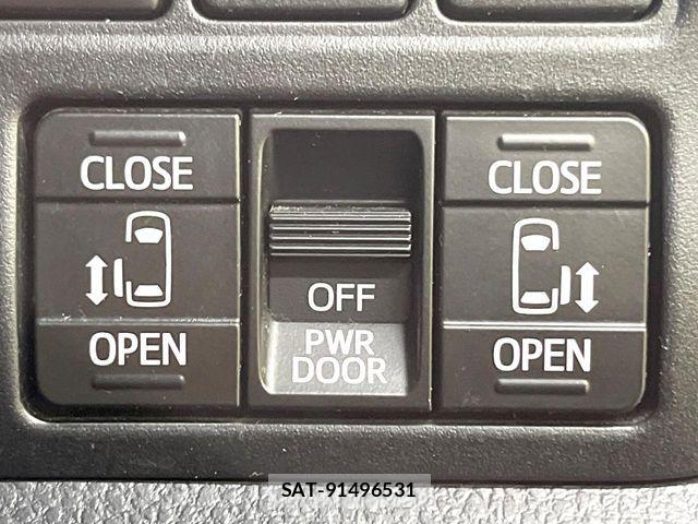 Toyota VOXY 2018-03 6915154-6