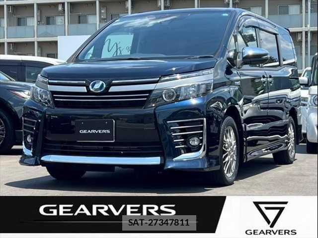 Toyota VOXY 2017-03 6915156-0