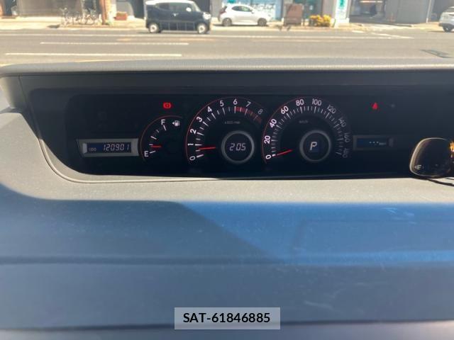 Toyota VOXY 2009-09 6915217-18