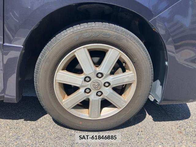 Toyota VOXY 2009-09 6915217-6