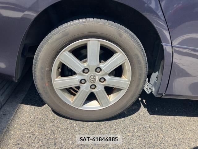 Toyota VOXY 2009-09 6915217-7