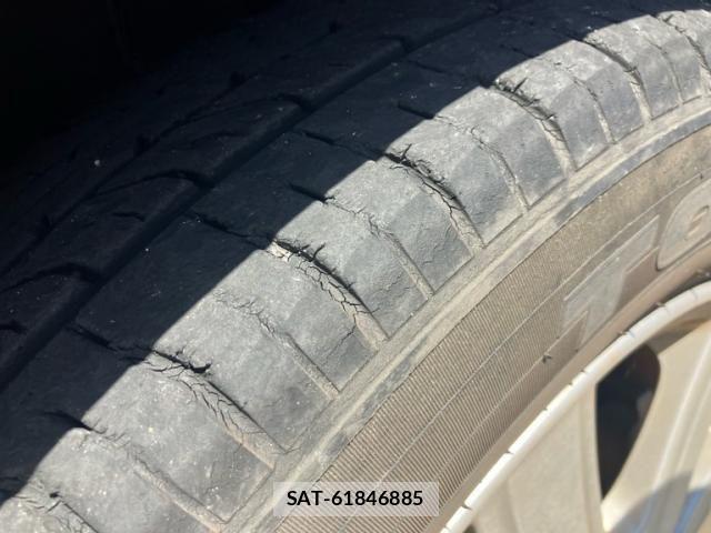 Toyota VOXY 2009-09 6915217-8