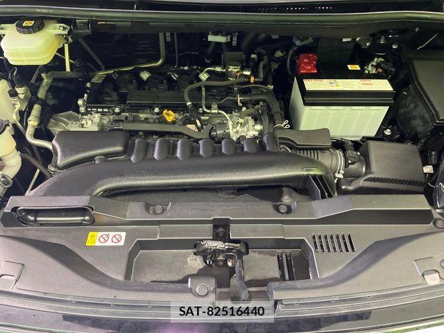 Toyota VOXY 2024-02 6915094-17