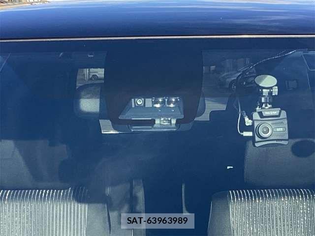 Toyota VOXY 2020-06 6915123-17