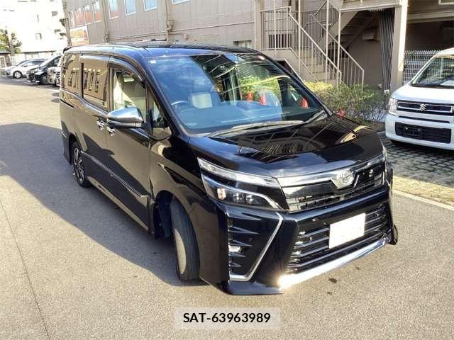 Toyota VOXY 2020-06 6915123-8
