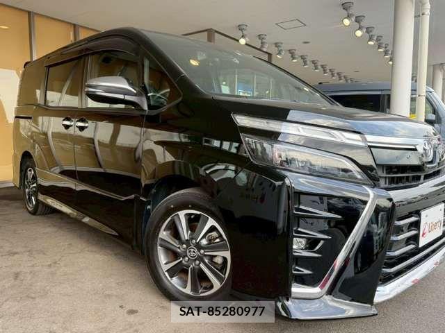 Toyota VOXY 2020-12 6915120-8