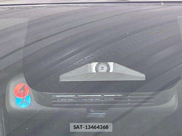 Toyota VOXY 2022-05 6915099-7