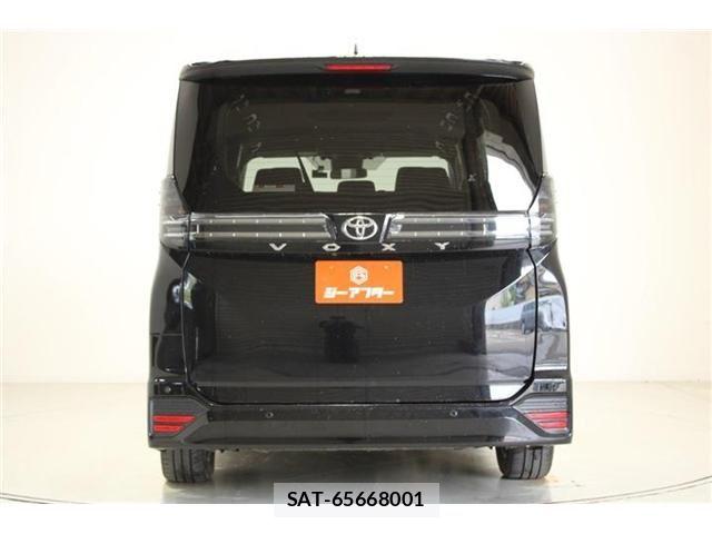 Toyota VOXY 2023-04 6915143-11