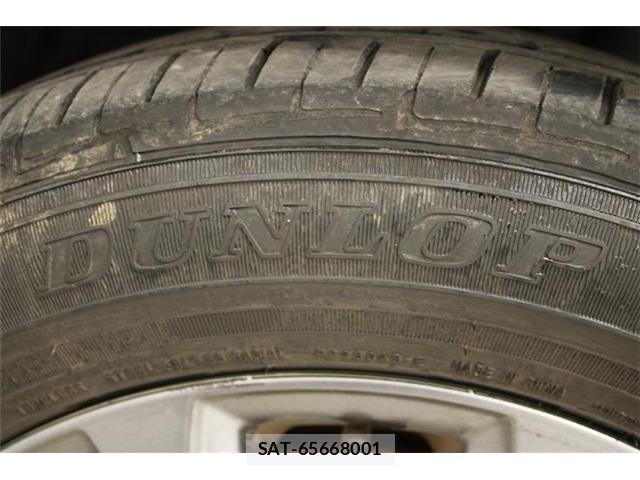 Toyota VOXY 2023-04 6915143-26