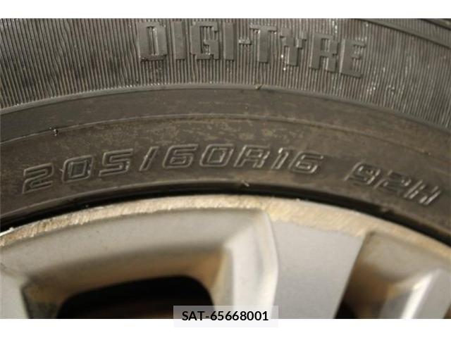 Toyota VOXY 2023-04 6915143-27