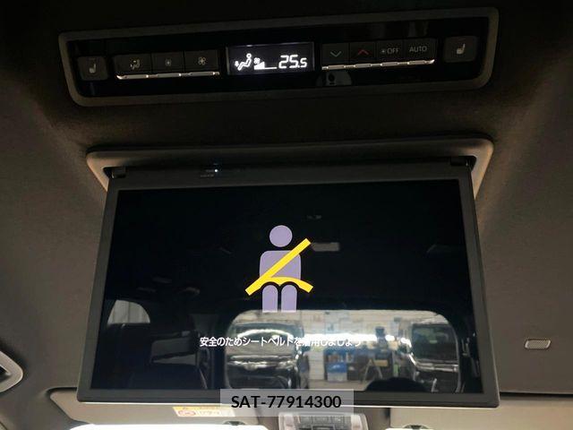Toyota VOXY 2023-04 6915095-5