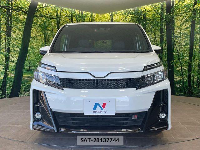 Toyota VOXY 2019-09 6915113-14