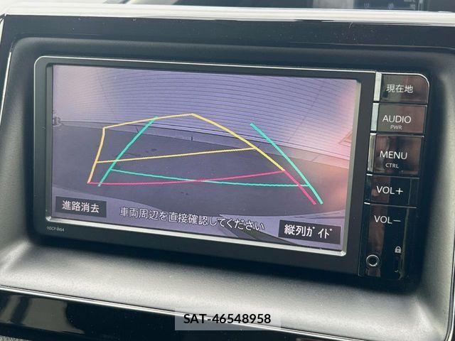 Toyota VOXY 2015-12 6915175-3