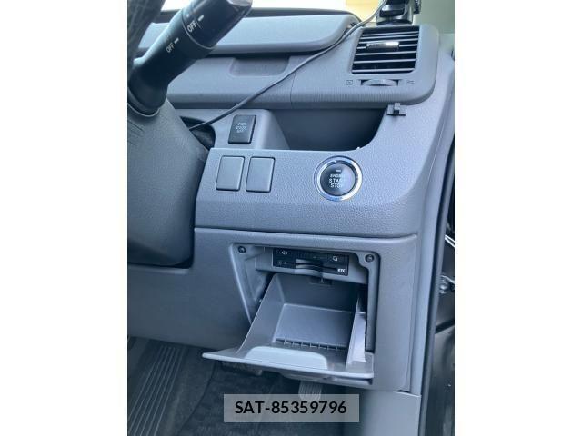 Toyota VOXY 2009-09 6915224-16