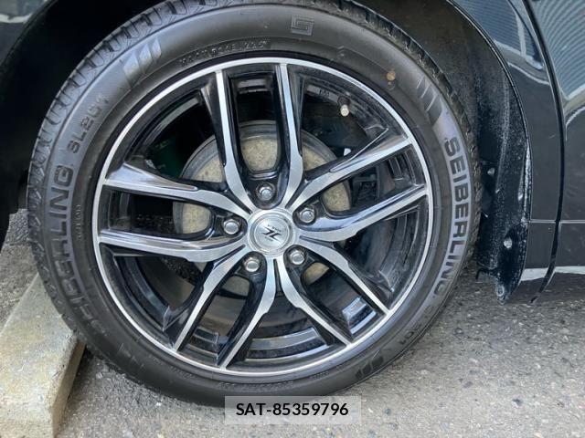 Toyota VOXY 2009-09 6915224-6