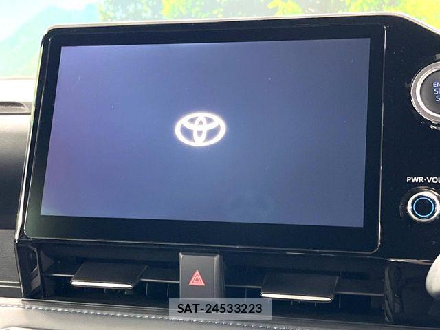 Toyota VOXY 2023-02 6915103-2